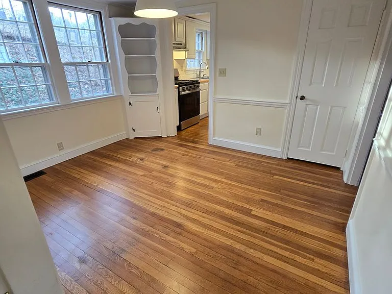 5 Hillside Ave — Photo 10