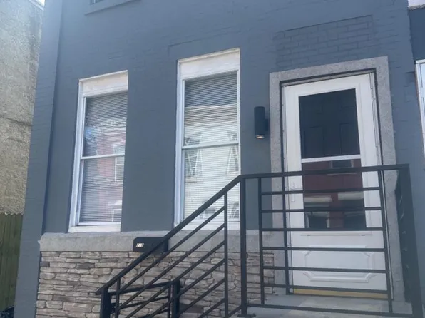 810 W Birch St, Philadelphia, PA 19133