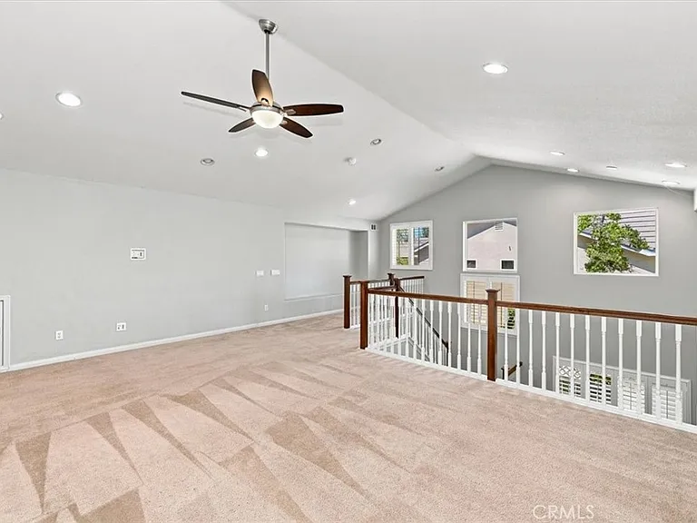 24939 Coral Canyon Rd — Photo 34