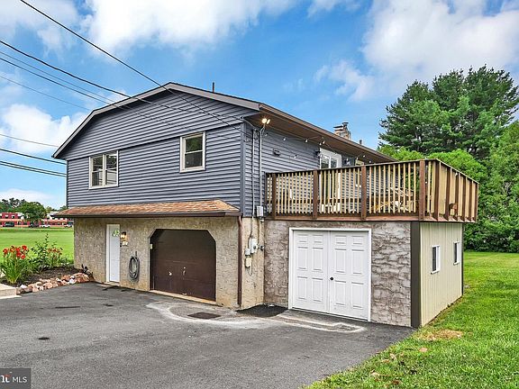 5th image of 122 Old Mill Rd