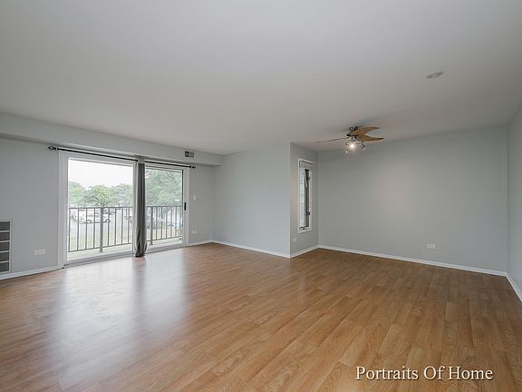 5th image of 809 Oakton St Unit 205