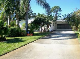 811 Masthead Ln, Edgewater, FL 32141