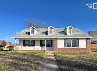 502 Megan St, Bentonville, AR 72712