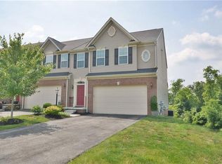350 Maple Ridge Dr, Canonsburg, PA 15317