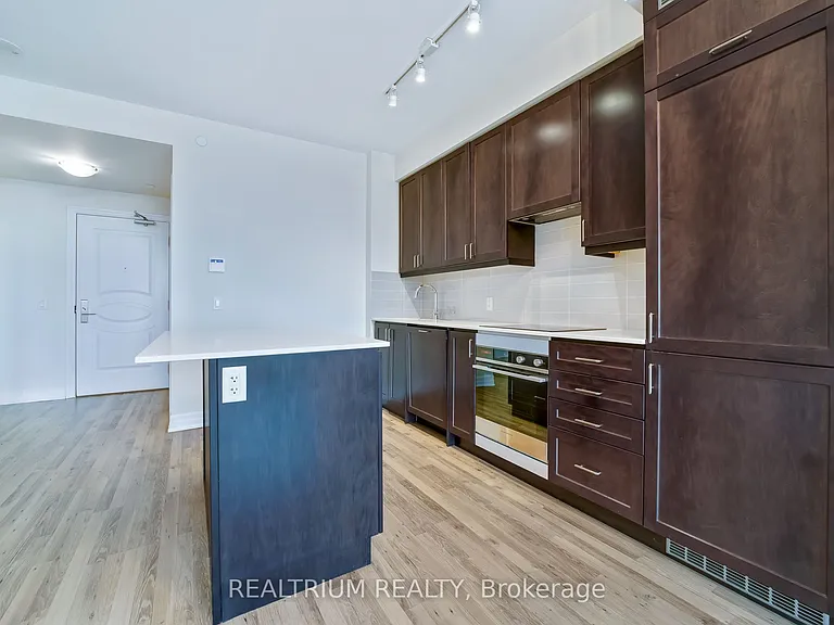 9075 Jane St #1207 — Photo 12