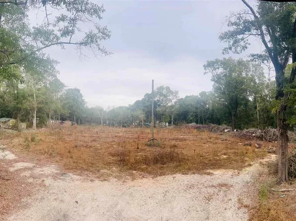 6500 Wilmar Ave, Milton, FL 32570