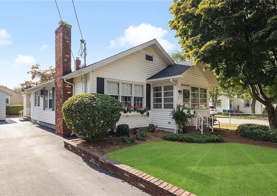 375 Norwood Ave, Warwick, RI 02888 Zillow