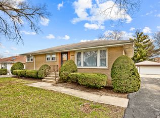 2701 Lee St, Melrose Park, IL