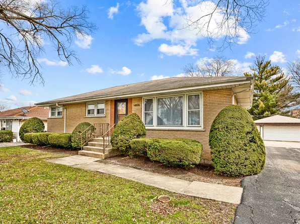 2701 Lee St, Melrose Park, IL 60164