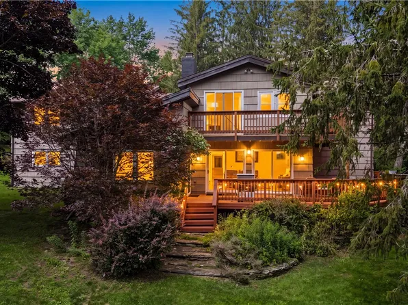 1888 County Highway 8, Roxbury, NY 12474