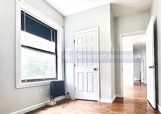 4th image of 518 W 204th St #1I