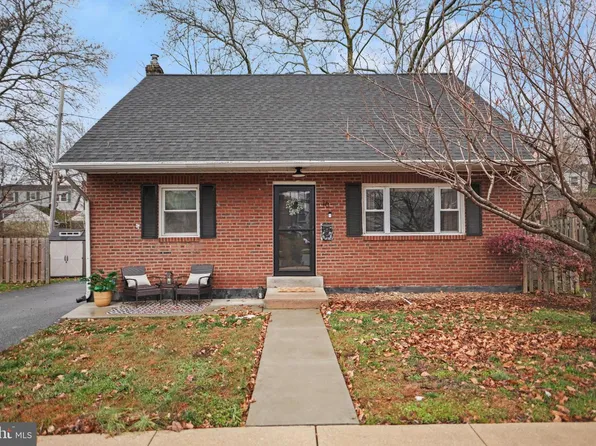 16 Lynwood Cir, Glenolden, PA 19036
