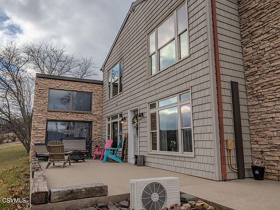 15th image of this home