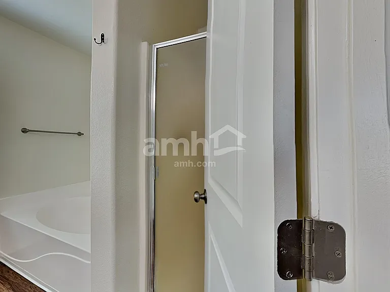 770 E Reflection Pl — Photo 13