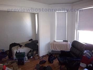 2nd image of 1334 Commonwealth Ave #D16