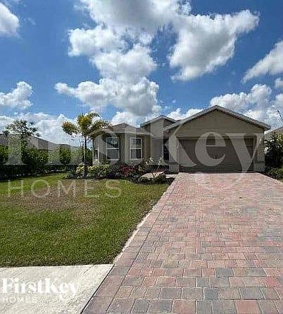 1st image of 2800 Zaragoza Ct