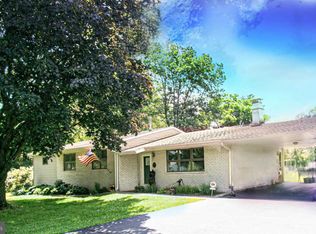 4 Fran Ave, Ewing, NJ 08638