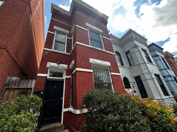 318 12th St SE #1, Washington, DC 20003