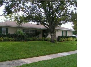 2801 Moss Grove Blvd, Orlando, FL 32807