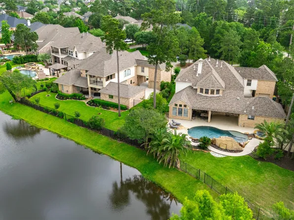 3 Mosaic Point Pl, Spring, TX 77389