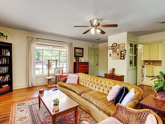 4th image of 5510 New Haven Ct