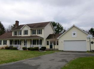 36 Strong Rd, Southampton, MA 01073