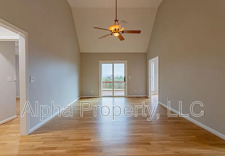 97 Smith Rd — Photo 6