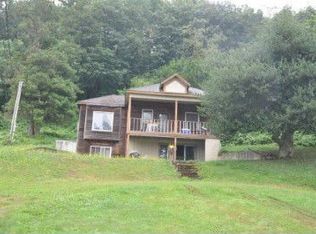 131 Barker St, Sumas, WA 98295