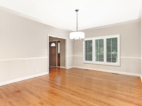 5th image of 1035 Sheringham Dr