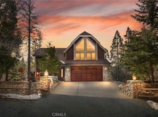 364 Pioneer Rd, Lake Arrowhead, CA 92352