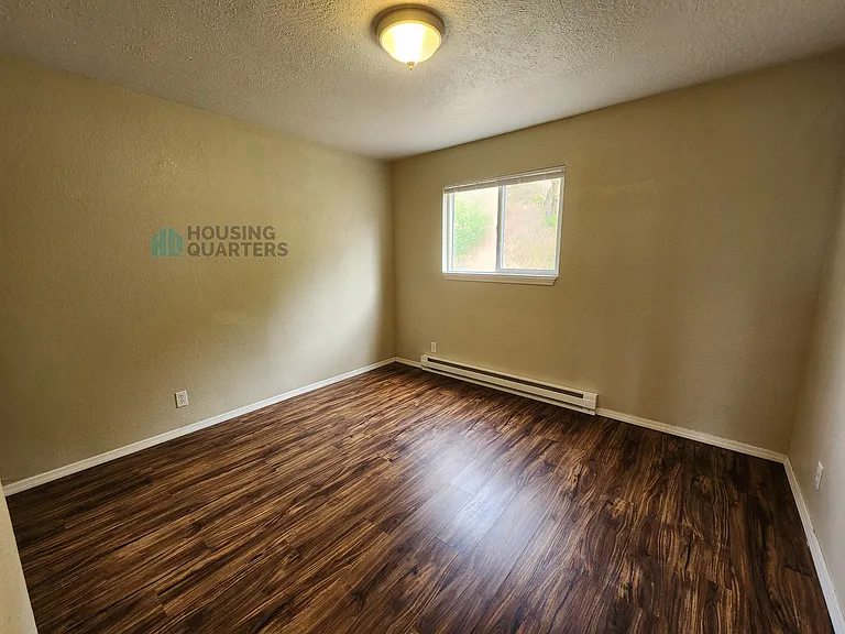 2919 N Mayfair St #16 — Photo 6