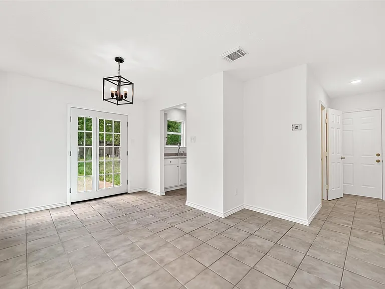 14115 Cheval Dr — Photo 11