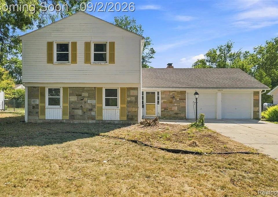 4856 Danbury Dr