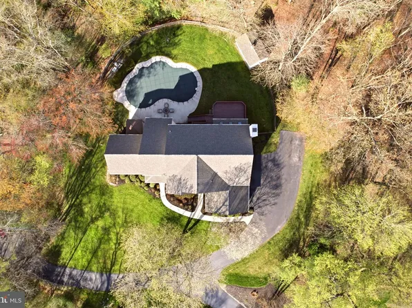 520 Sunset Hollow Rd, West Chester, PA 19380