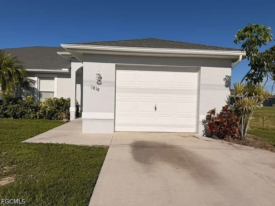 1818 Andalusia Blvd
