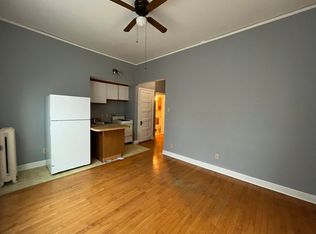 1830 N. Oakland Ave., Milwaukee, WI 53202