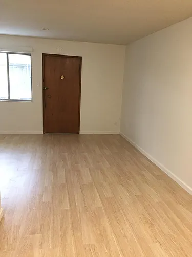 404 Stannage Ave #3 Photo 1