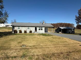 1504 Muddy Creek Rd, Blountville, TN 37617