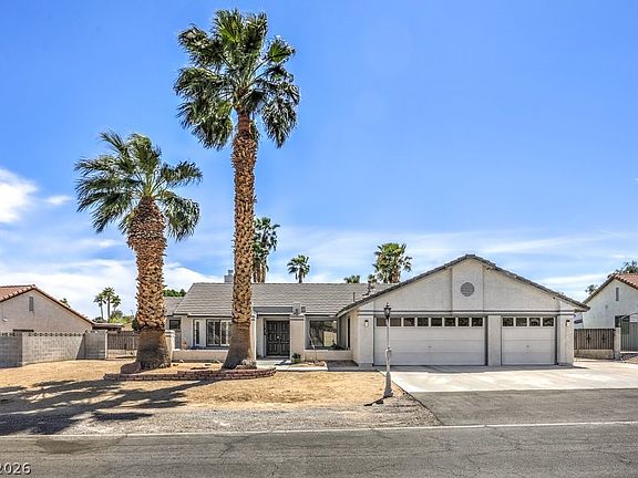 2nd image of 5809 Paseo Del Mar