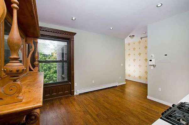 Rented by Brooklyn Rentals NYC | media 8