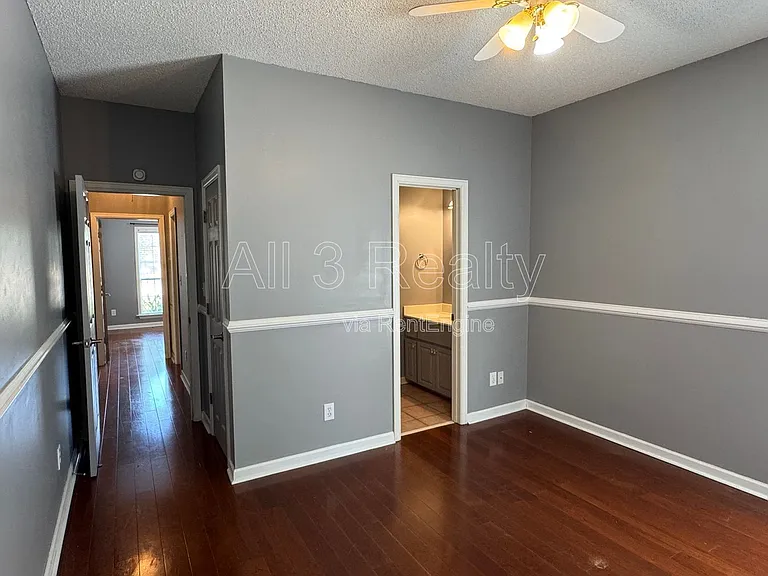 6272 Deerwood Dr — Photo 35