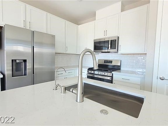 5th image of 12095 Arrebol Ave