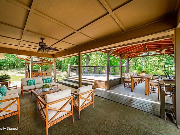 30th image of this home