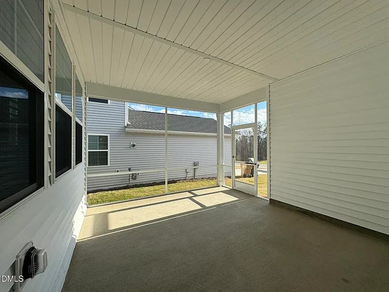 192 Edge Of Auburn Blvd — Photo 37