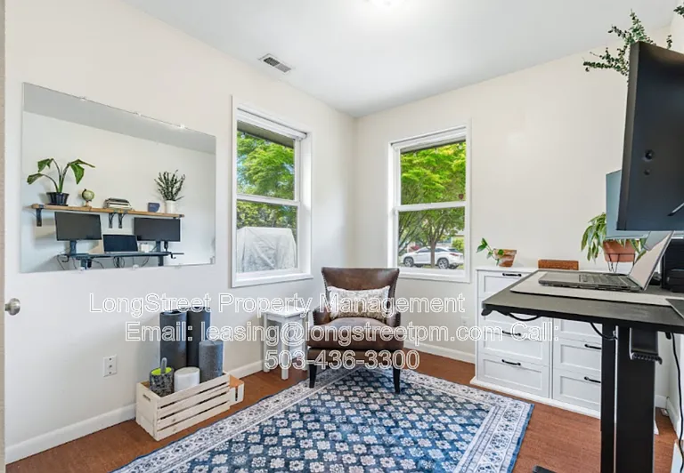 1100 NW 19th St — Photo 32