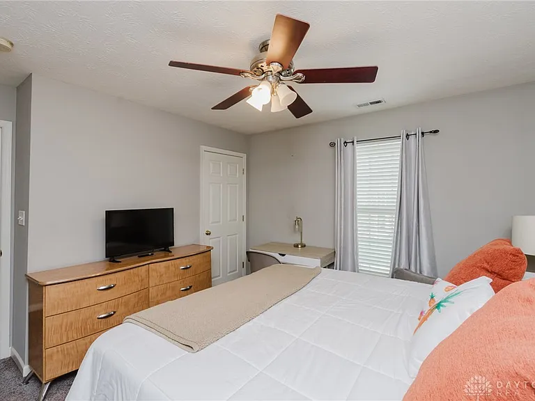9656 Olde Georgetown Way — Photo 27