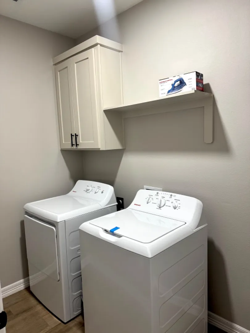 Unit Photo - 806 Ragland St #2
