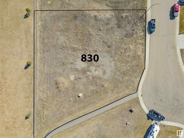 830 Schooner Dr, Cold Lake, AB T9M 0L7