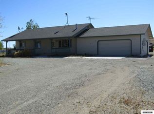 14 Panavista Cir, Yerington, NV 89447