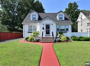 34 Howcroft Rd, Maywood, NJ 07607